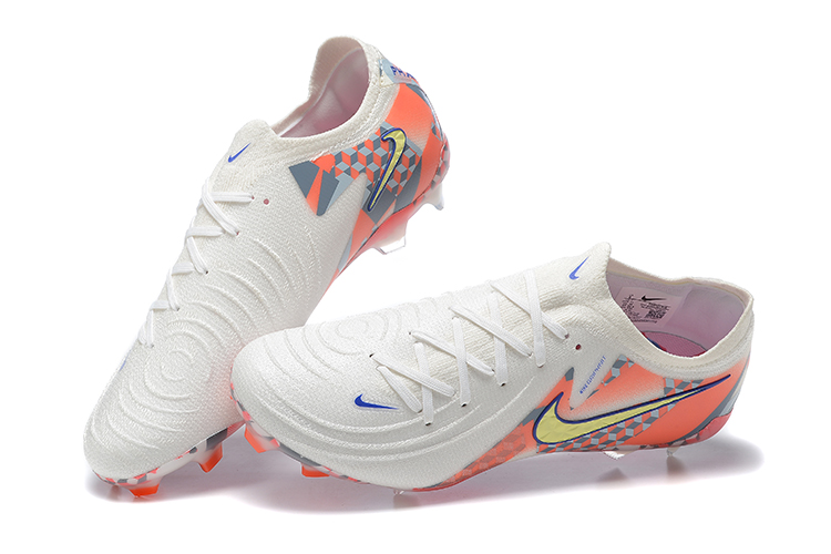 NIKE PHANTOM LUNA ELITE FG BARNA