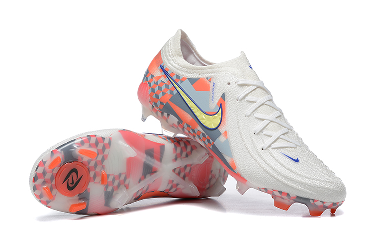 NIKE PHANTOM LUNA ELITE FG BARNA