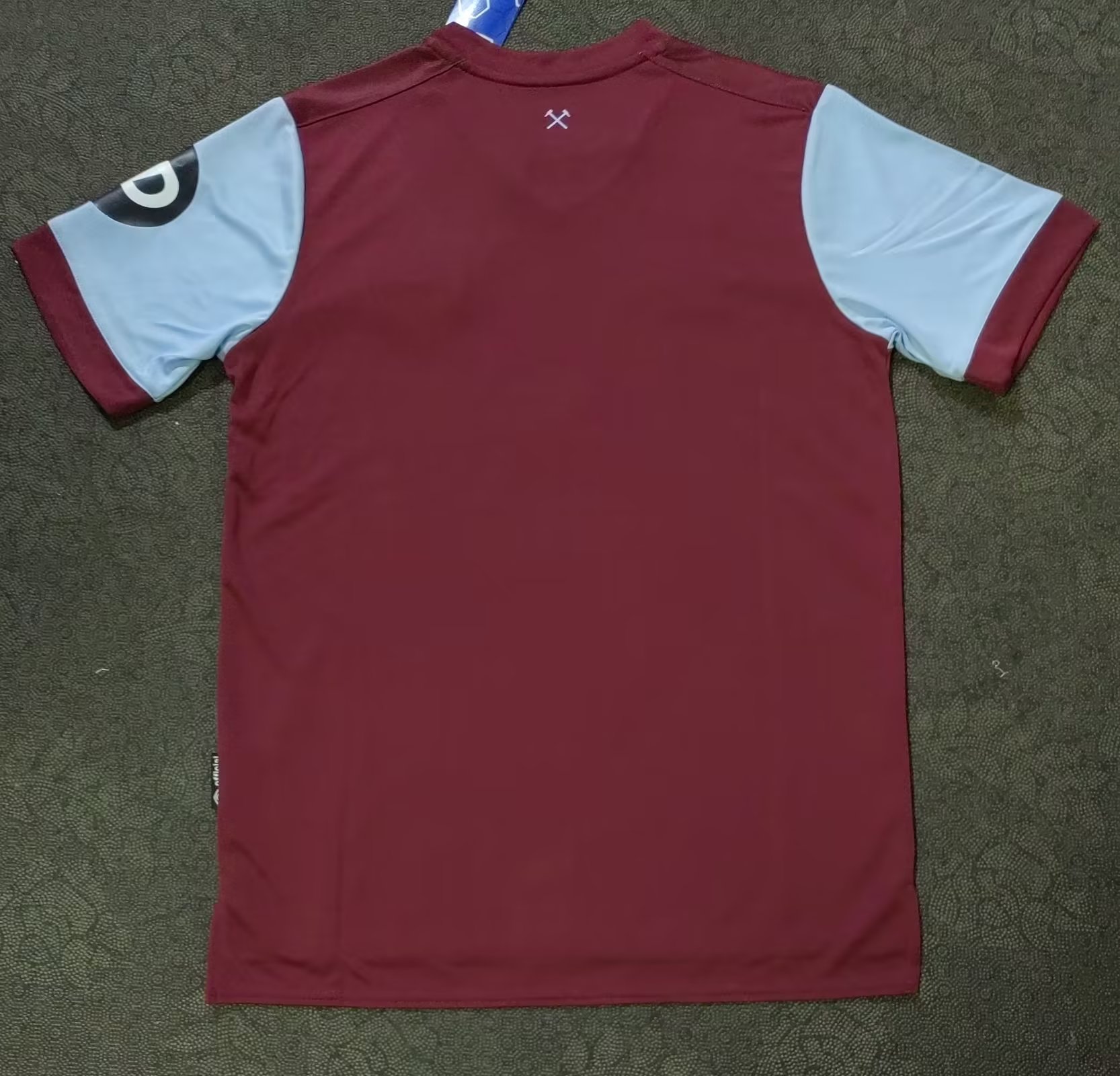 23-24 West Ham Home